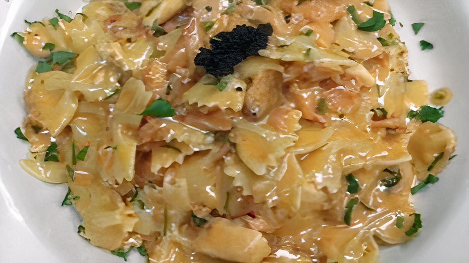 Farfalle Al Salmone