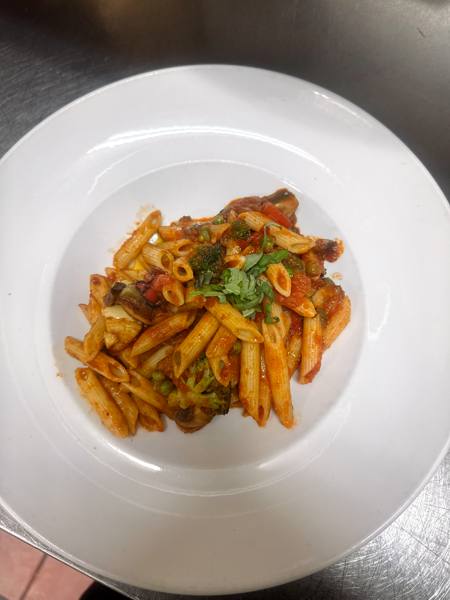 Penne primavera ( vegetarian)