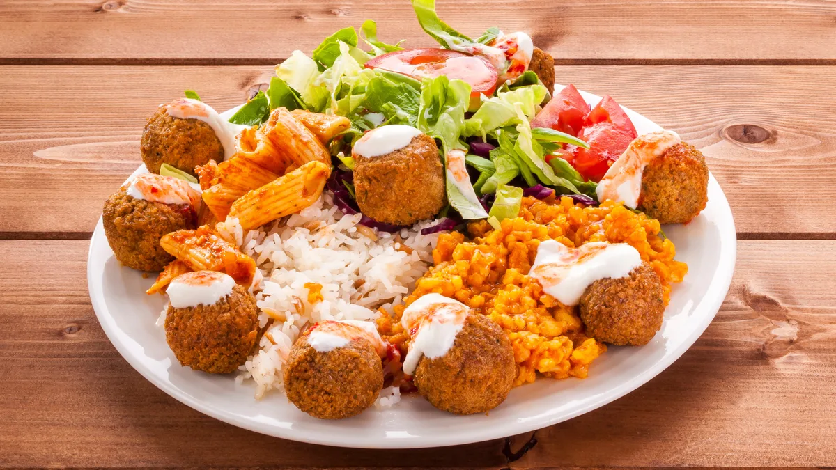 Kis falafel tál