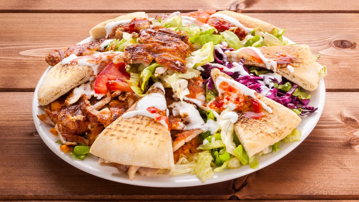 Kis gyros tál