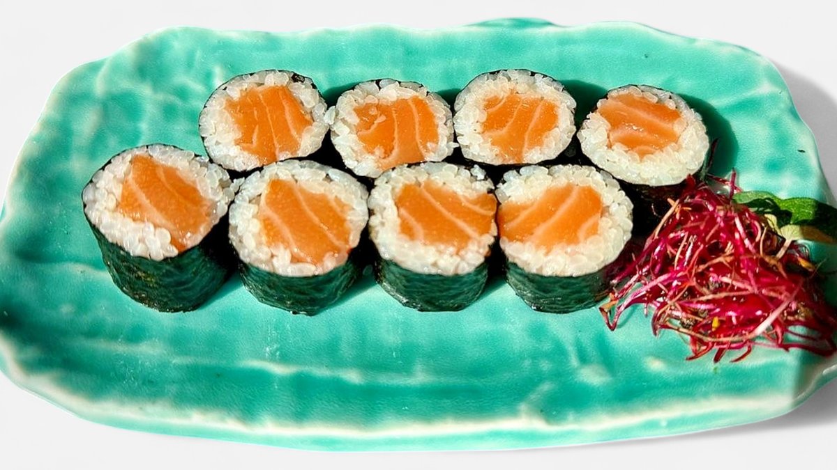 maki salmon
