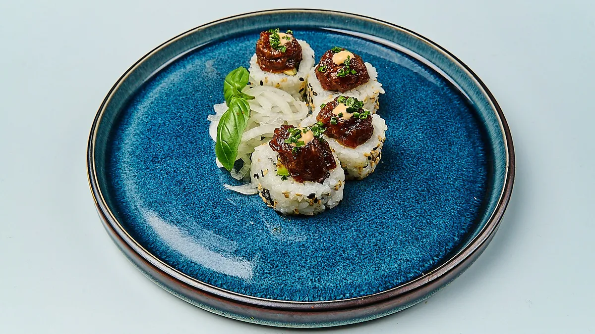 B14. Salmon Mousse Uramaki
