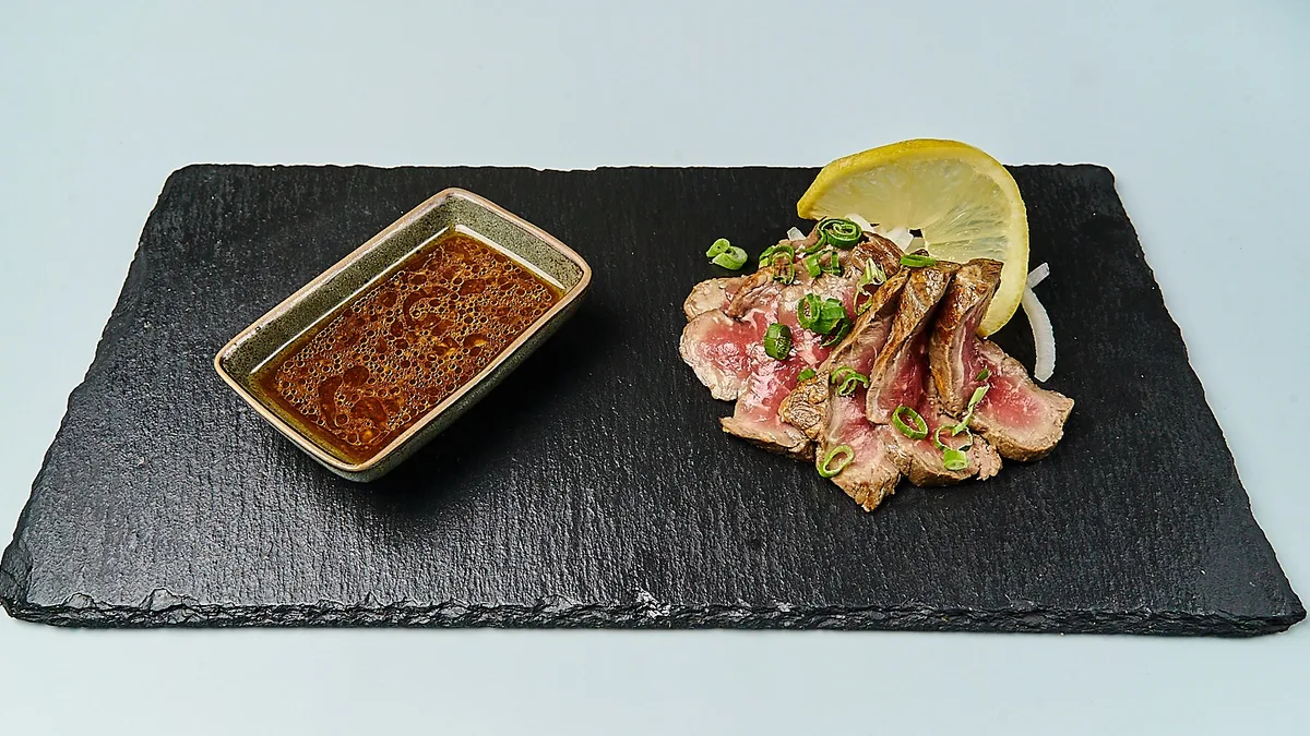 V11. Gyu Tataki