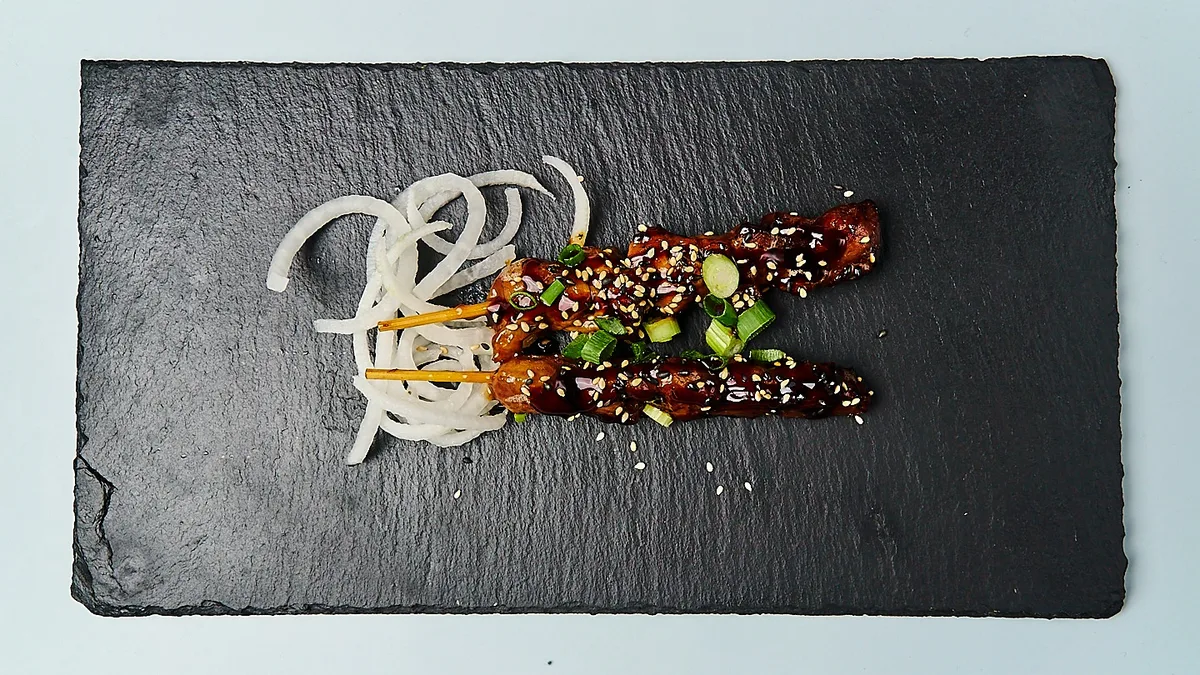 V12. Yakitori
