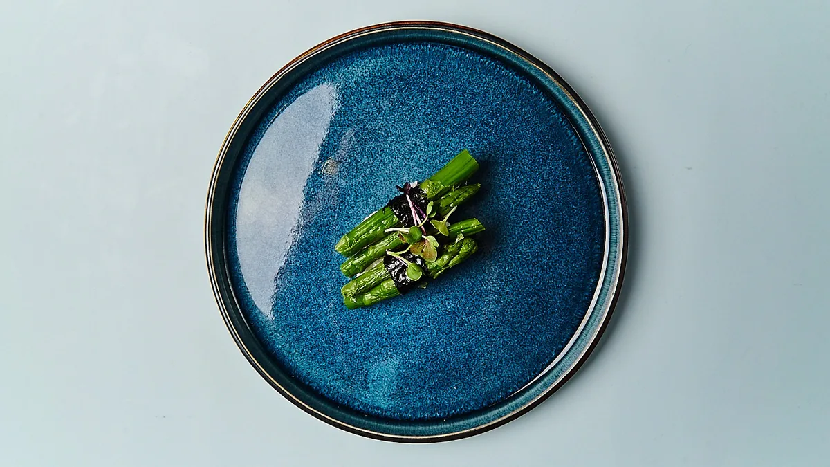Y13. Asparagus Nigiri