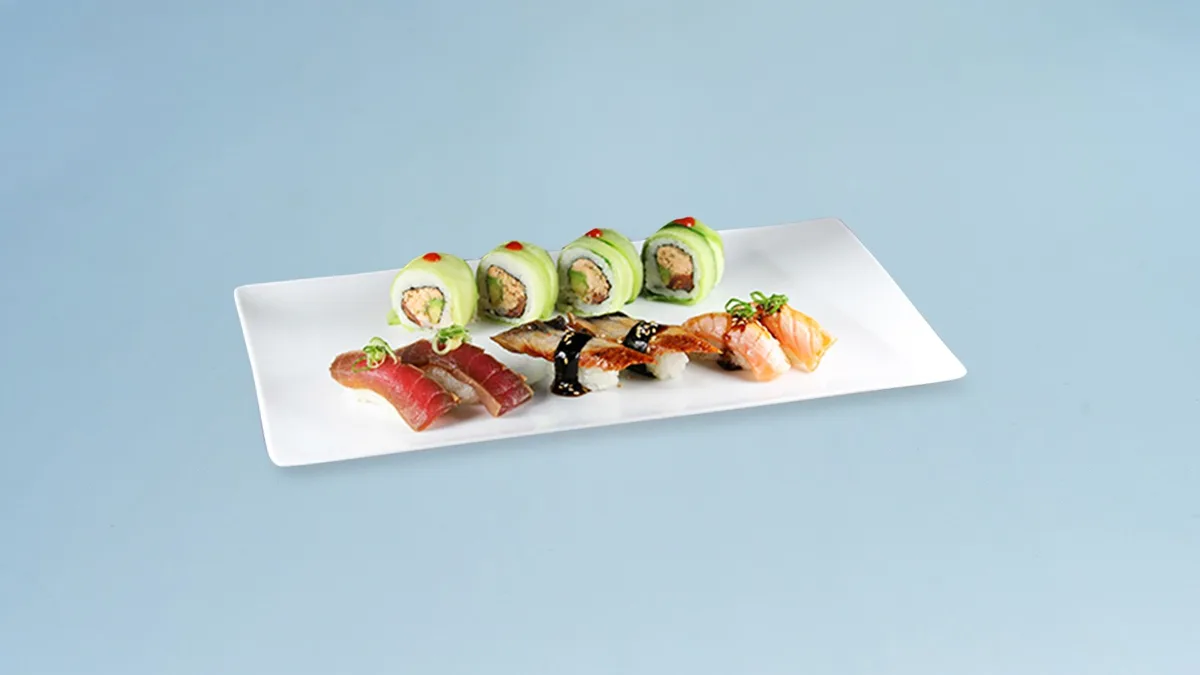 P5. Grilled Sushi Set