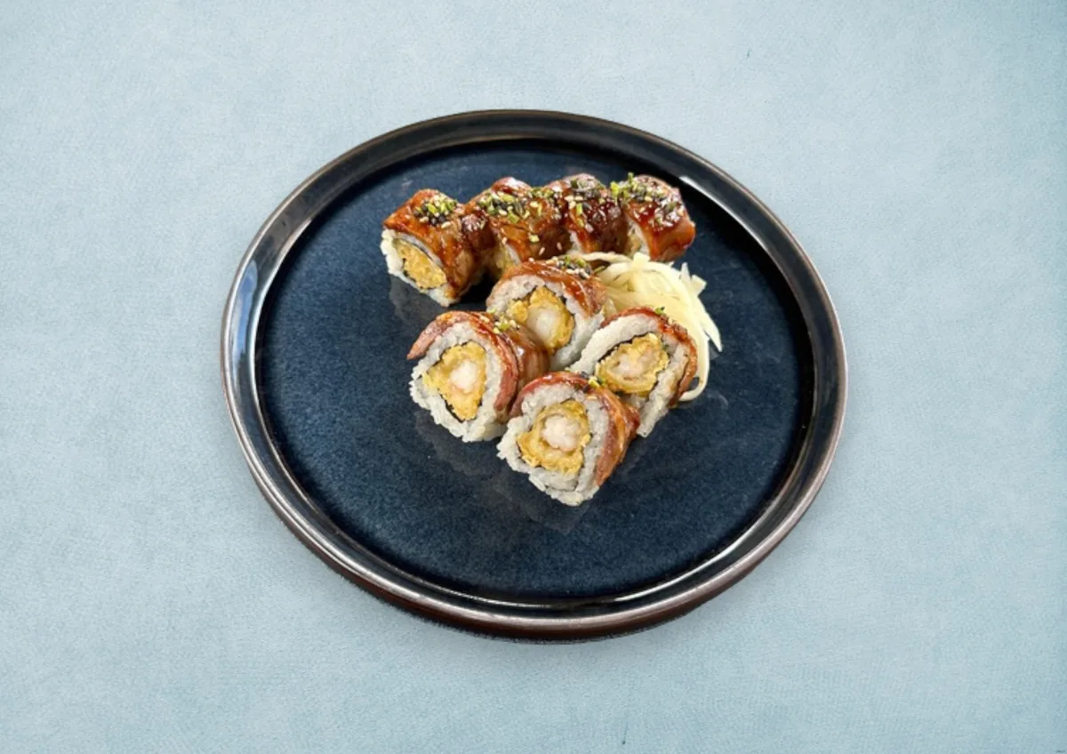 S24. Surf and Turf Roll