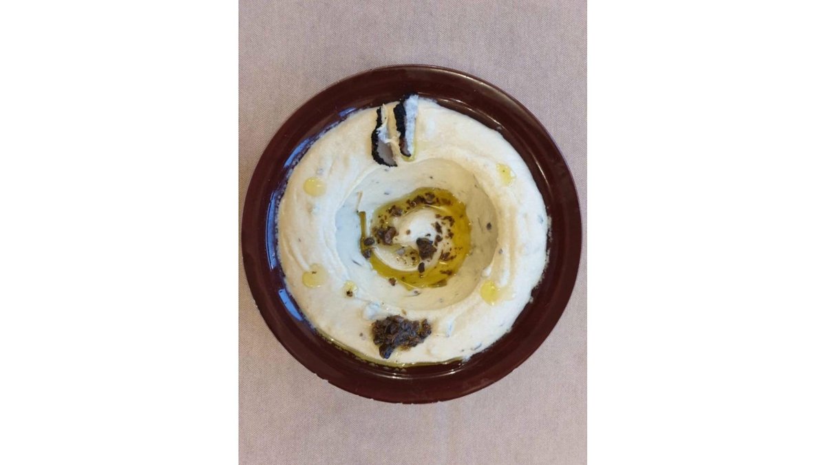 Houmous cu trufe