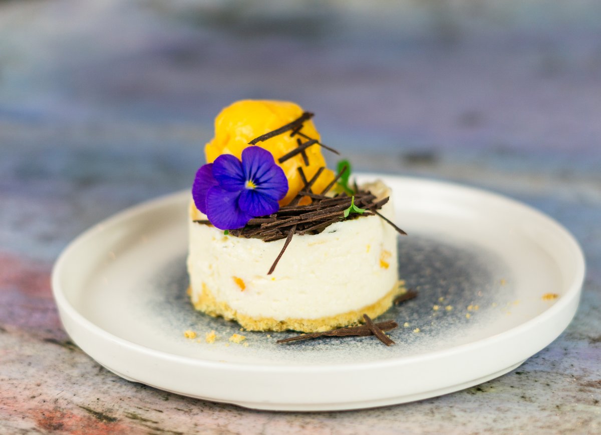 Chia Puding Mangó Pürével, Kókusz Chipsszel