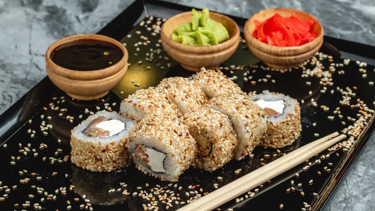 Alaska Roll (8 pcs.)