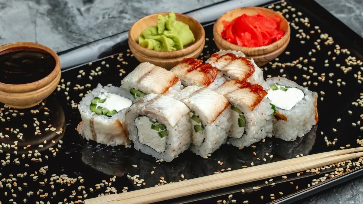 Black Dragon Roll (8 pcs.)