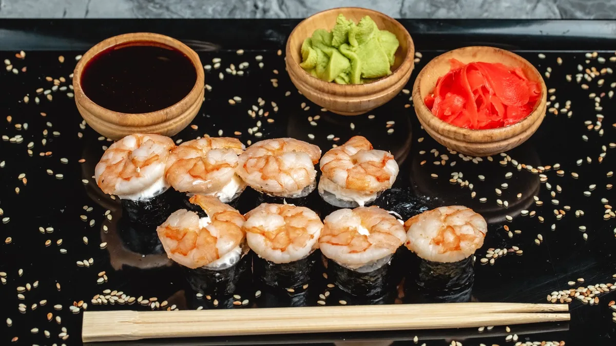 Spicy Maki (8 pcs.)