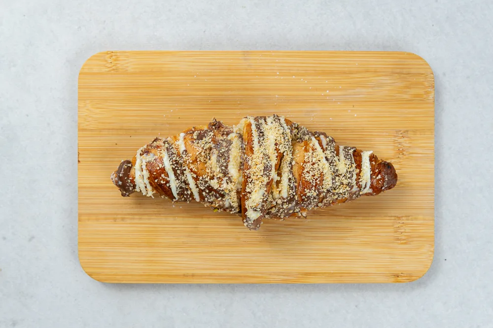Croissant duo (biała czekolada + czekolada) 110g