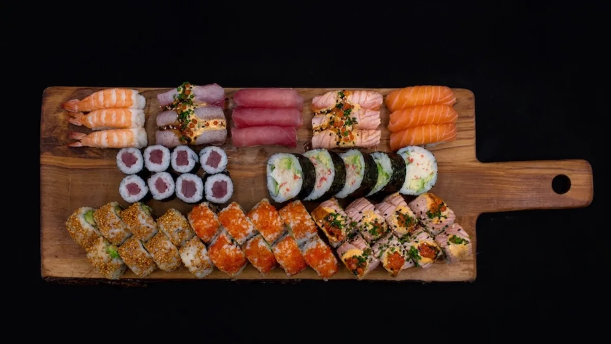 Katsura Dinner For 3 (52 stk)