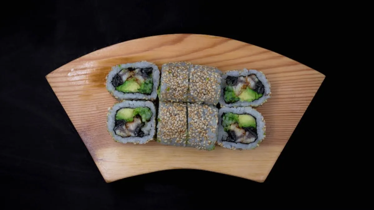 Uramaki grillet ål