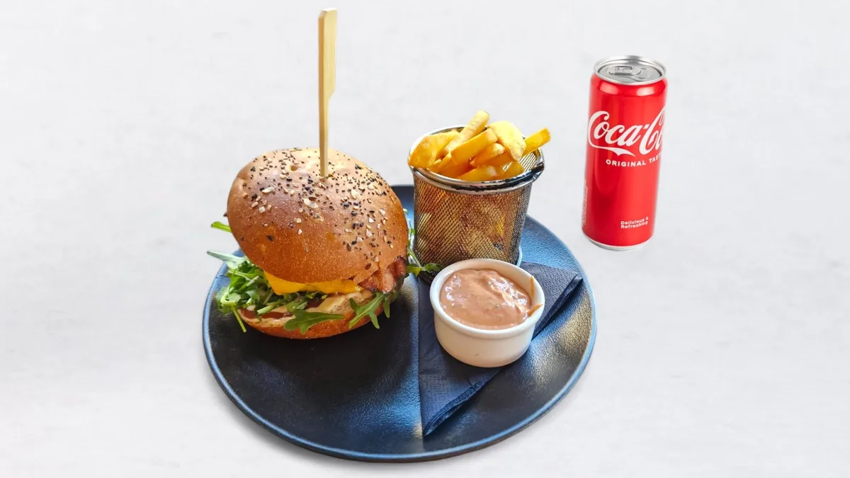 Mango burger in pijača po izbiri