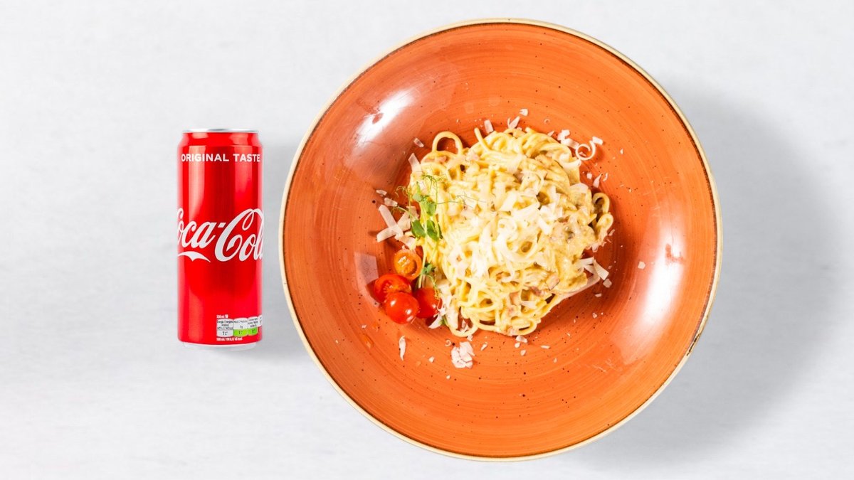 Testenine Carbonara in pijača po izbiri