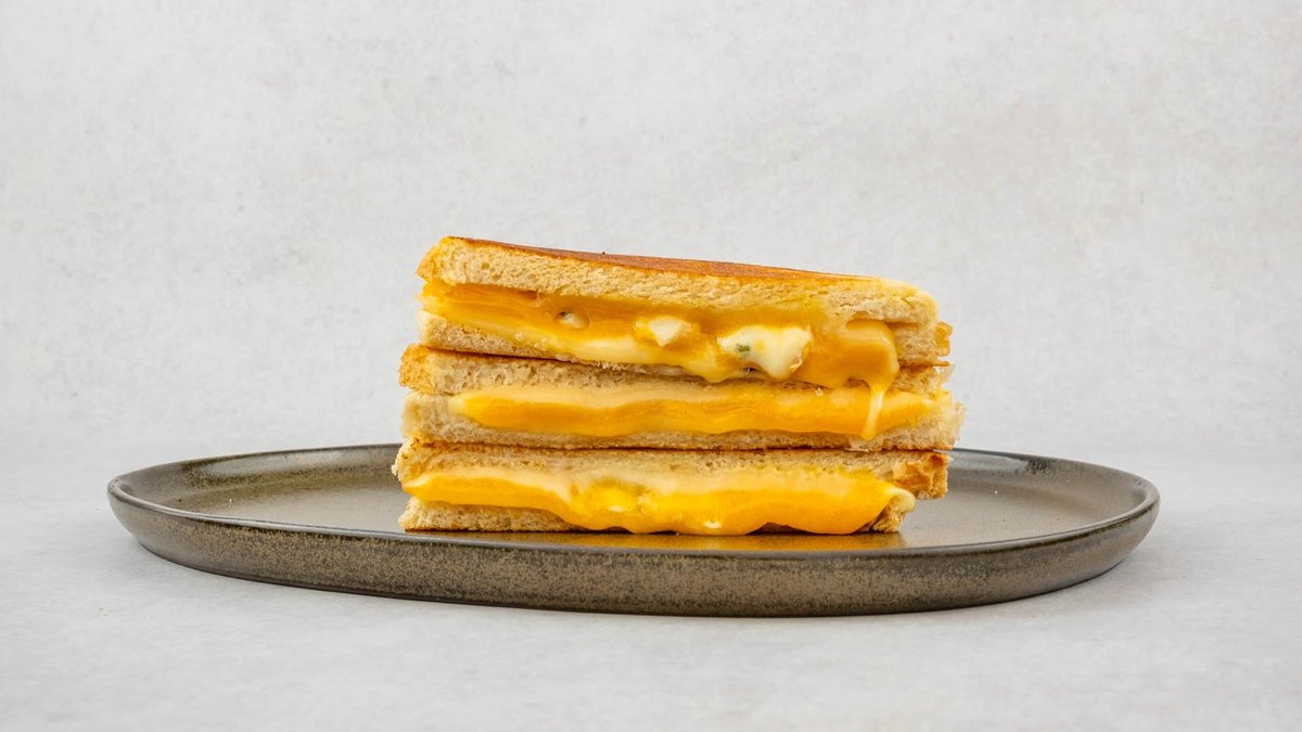 Grilled cheese sandwich