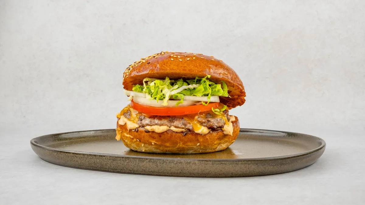 Supreme burger