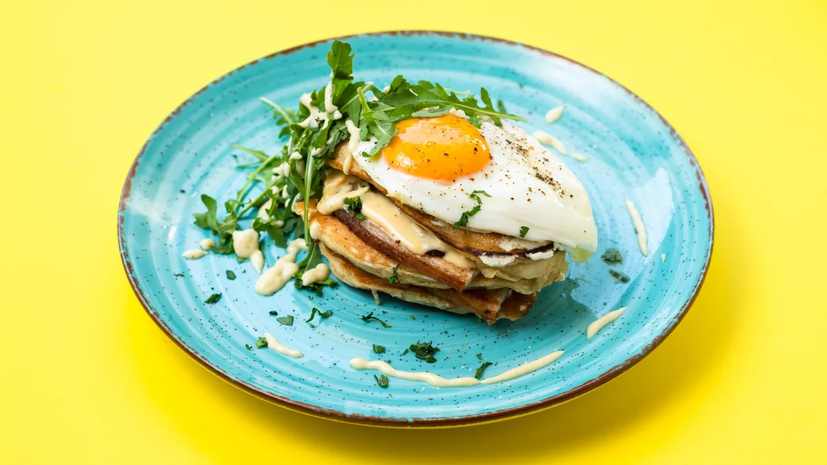 Aλμυρά Pancakes με Ζαμπόν