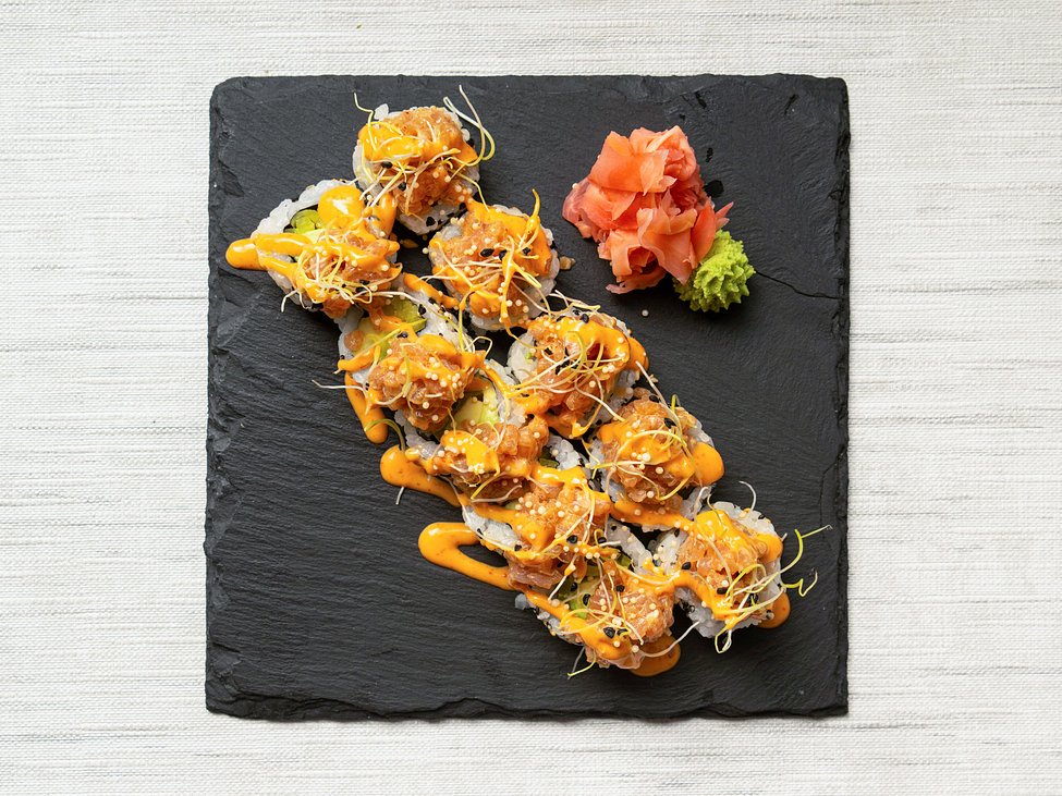 Uramaki tuna tartar