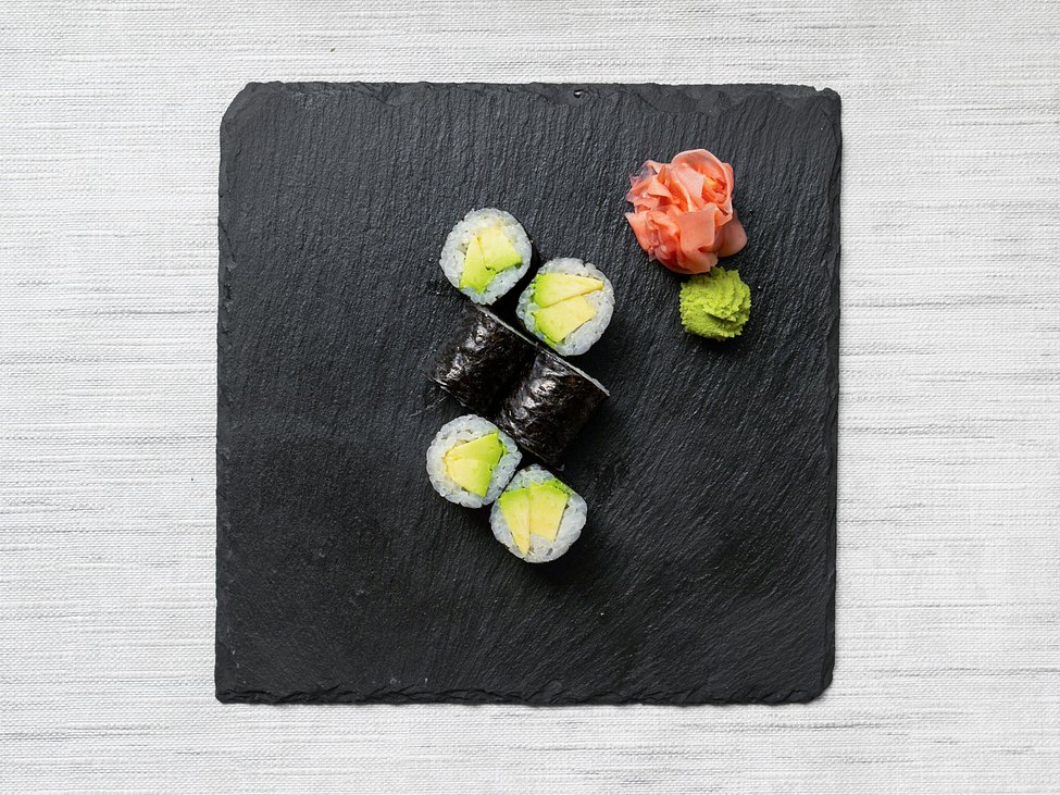 Veggie maki avokádo