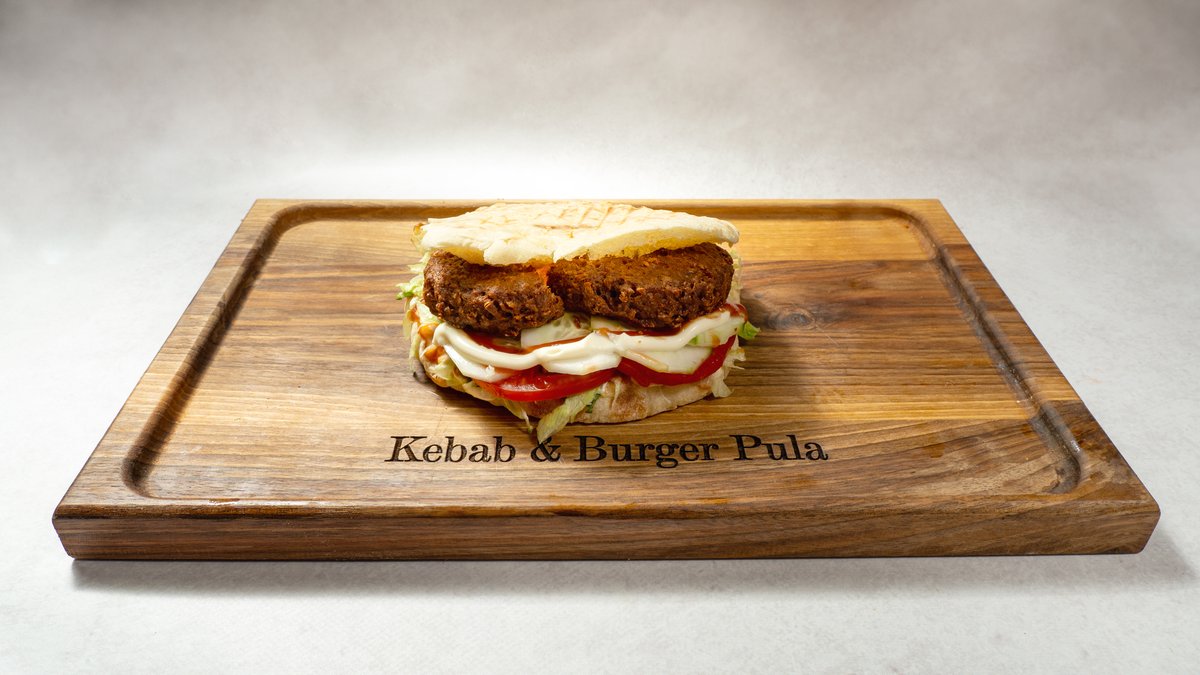 Falafel burger