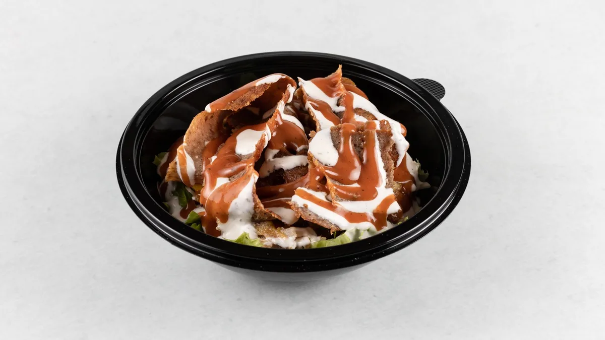Kebab salata junetina