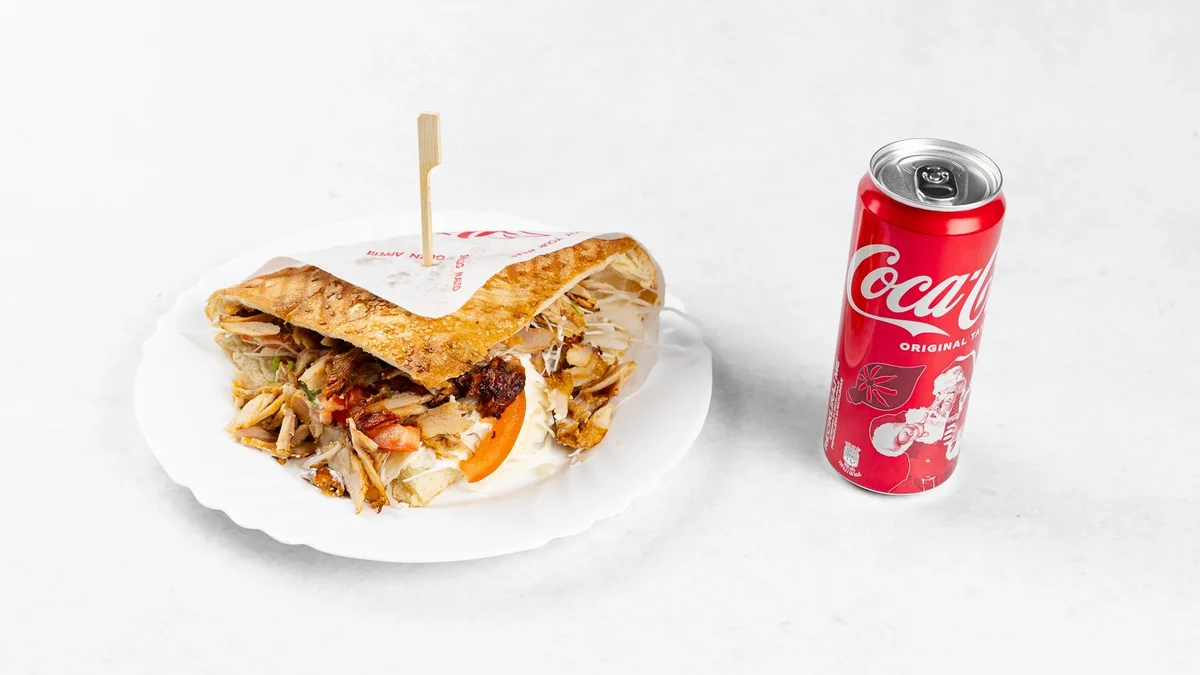 Doner kebab s pijačo