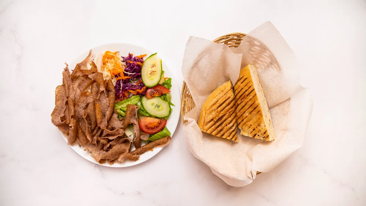 Kebab speciál na talíř