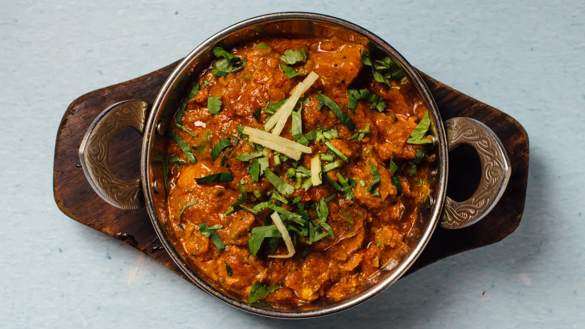 38. LAMB CURRY