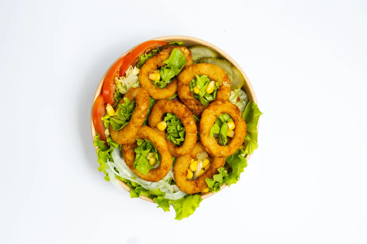 Onion rings salata