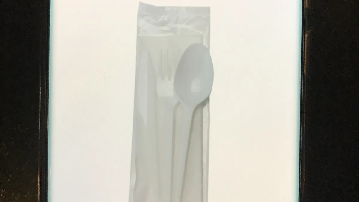 3+1 szett kanál, kés, villa