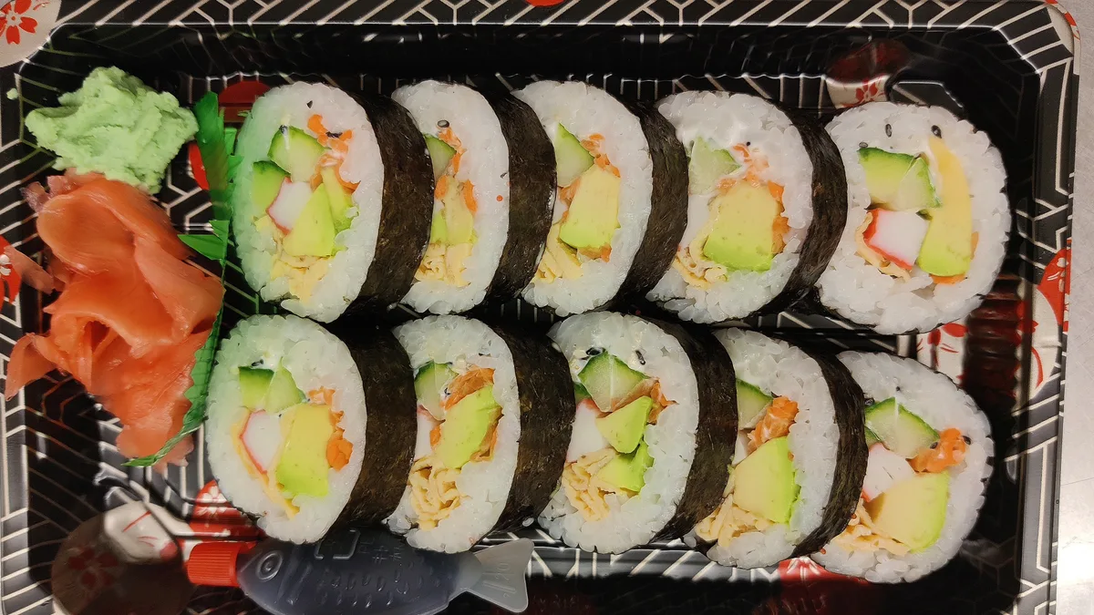 F1. surimi  futomaki   12db