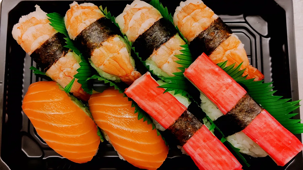 M14. Garnélarák nigiri sushi 8db