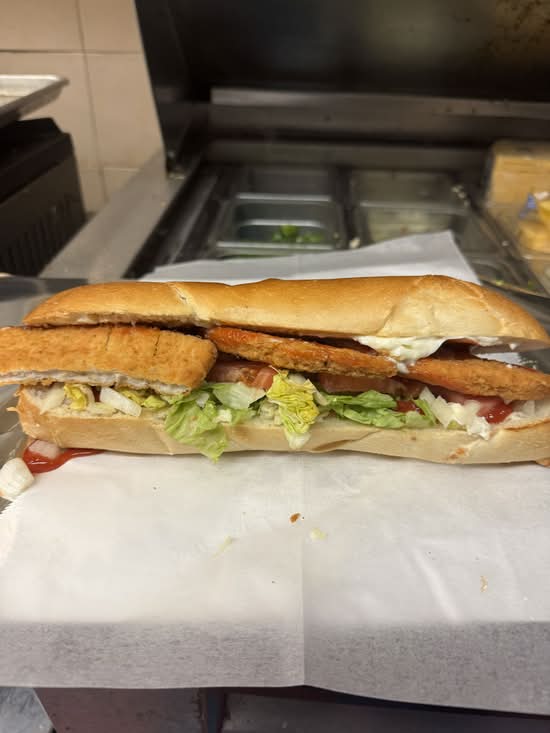 Chicken sandwich Sub with ff