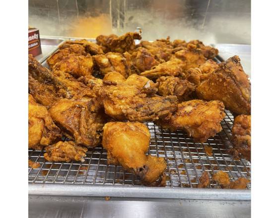Family Box (8pc chicken )with 2 Sides