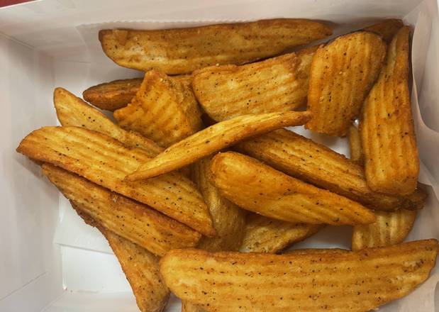Onion Rings (6pcs) and Potato Wedges (6pcs)