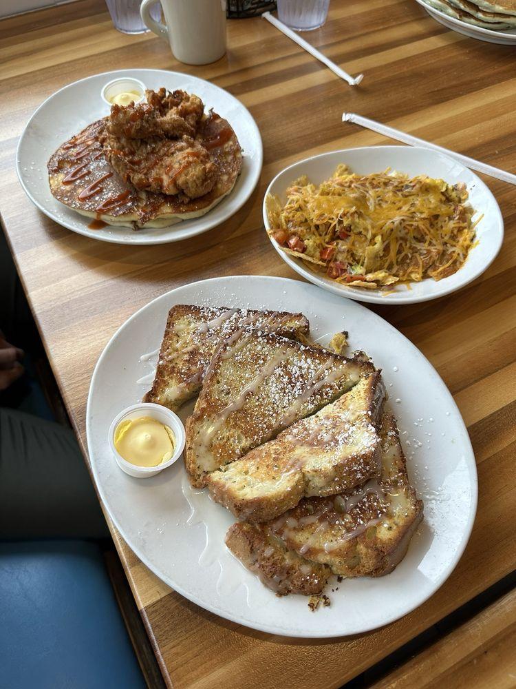Lemon Poppy  Paris Texas Platter