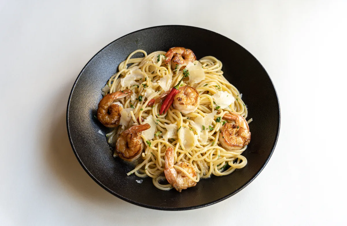 Spagetti aglio olio garnélával