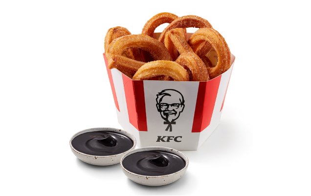 Churros Kosár Csoki Öntettel