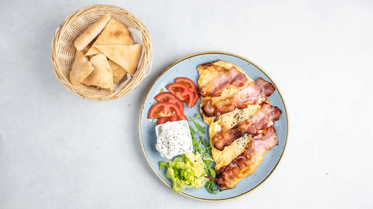 Omlet slanina sir