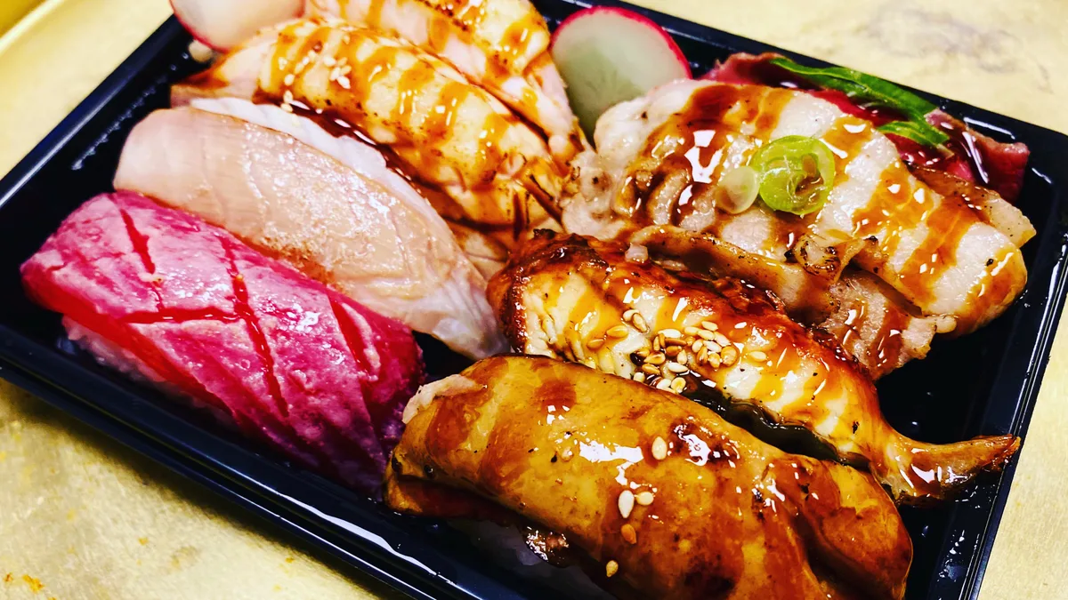 Grillezett Sushi Tál 8db (炙り鮨盛)