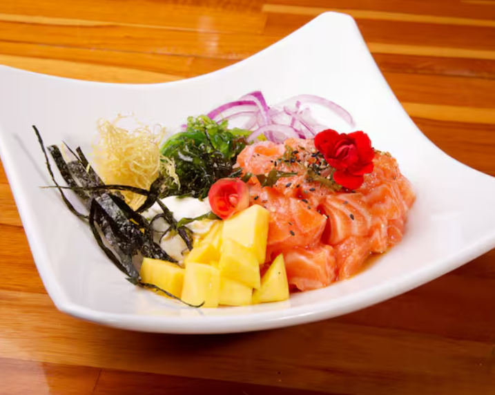 Poke Salmão com Shimeji