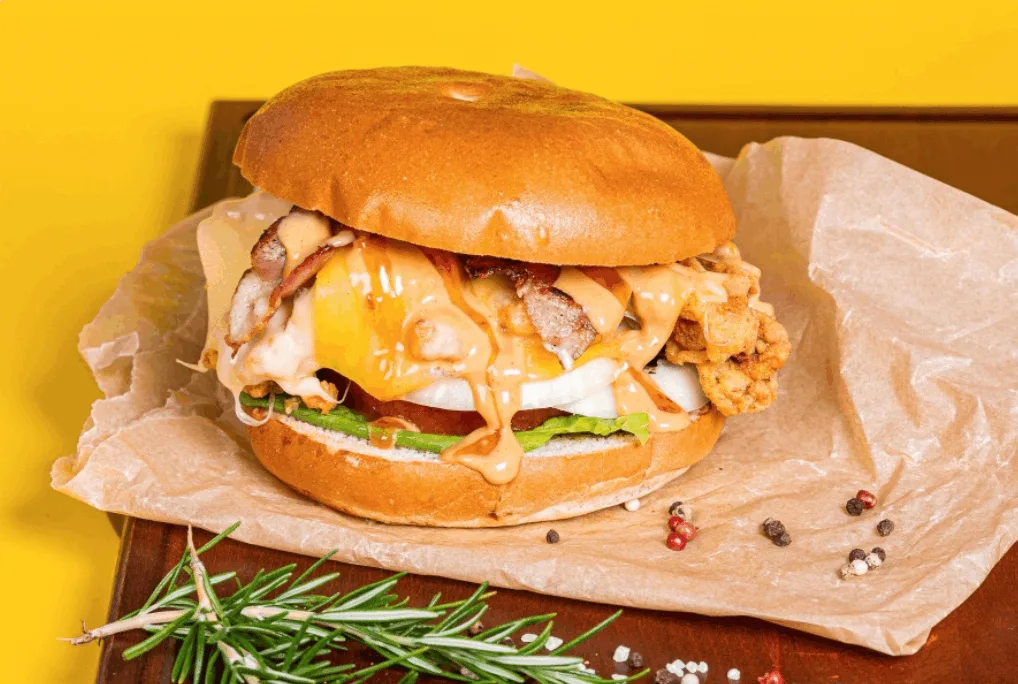 PiNuts Chicken Burger