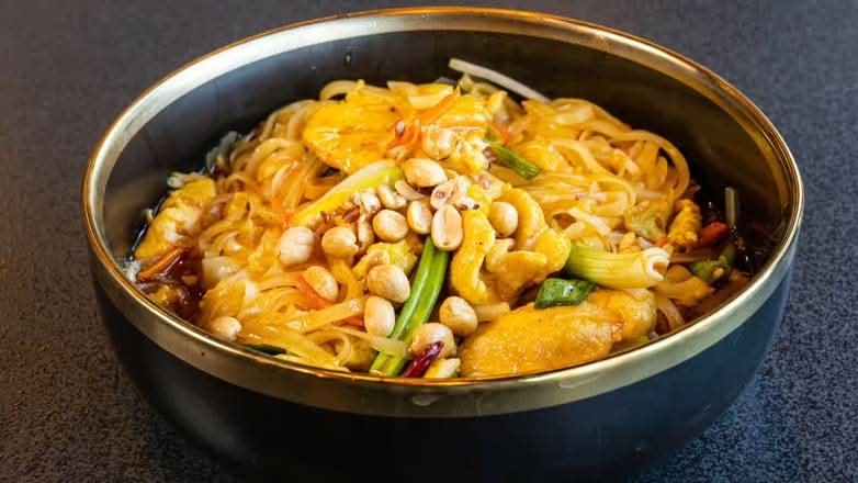Chicken Pad Thai