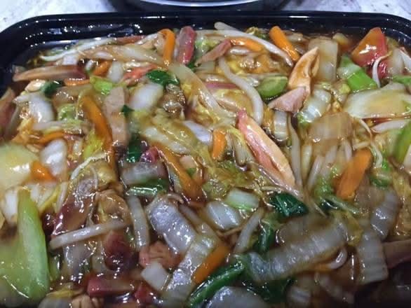 Roast Pork Chop Suey Combination Platter