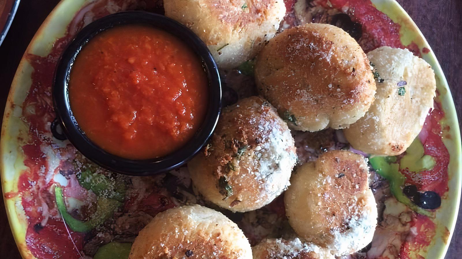 Garlic Knots