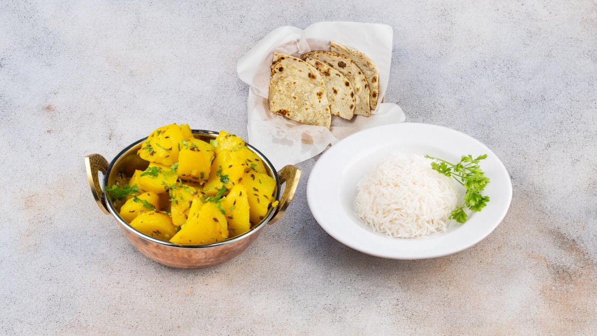 Alu Jeera (Vegan)+Basmati Rice + Naan