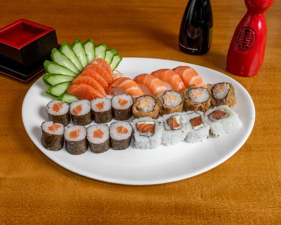 Combo Salmão - 25 Peças + 1 Coca 200Ml